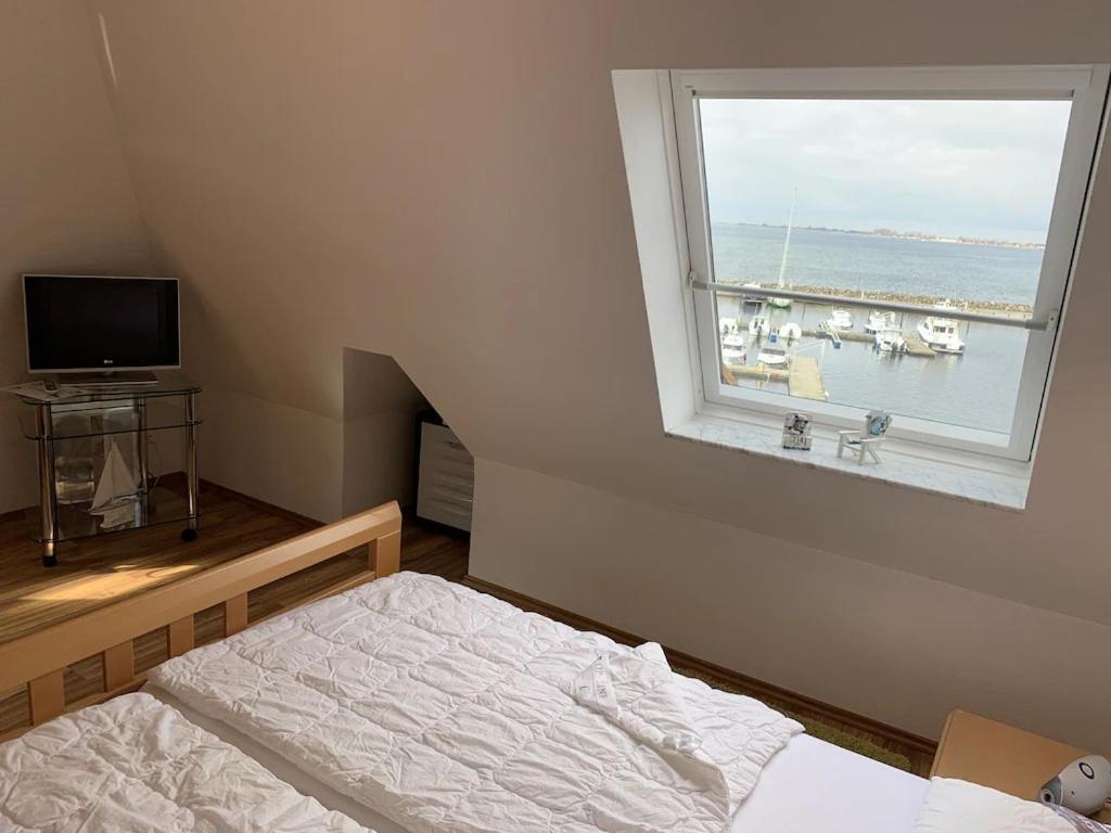 Ferienwohnung Hafenblick Wiek auf Rügen Exteriér fotografie